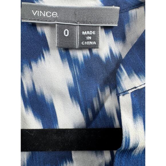 Vince Silk Top Navy Blue White Sz 0 Roll Tab Sleeve - Picture 2 of 4